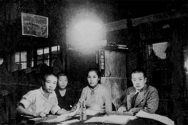 創業当時の写真